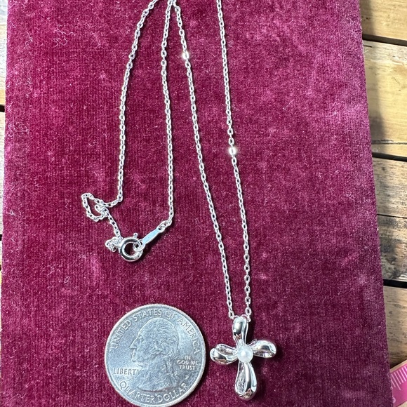 Authentic Mikimoto Cross with Pearl sterling silver .925 Necklace - Picture 7 of 9
